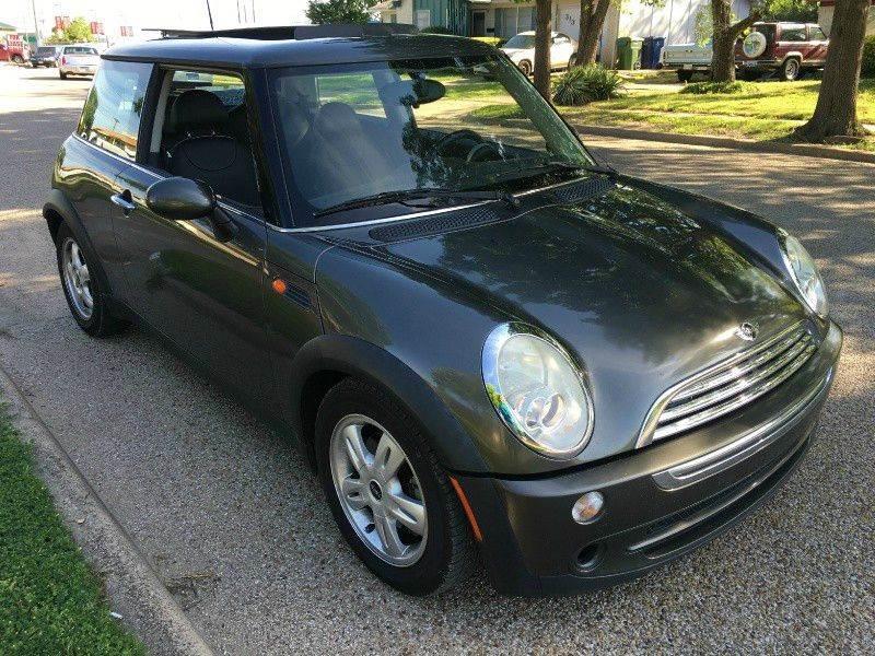 Used 2006 MINI Cooper Base with VIN WMWRC33526TJ77774 for sale in Dallas, TX