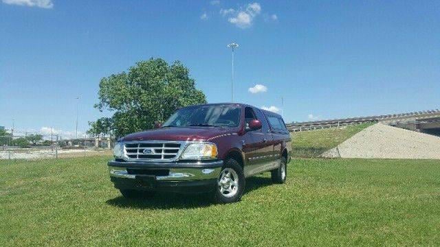 1998 Ford F-150 XL's photo