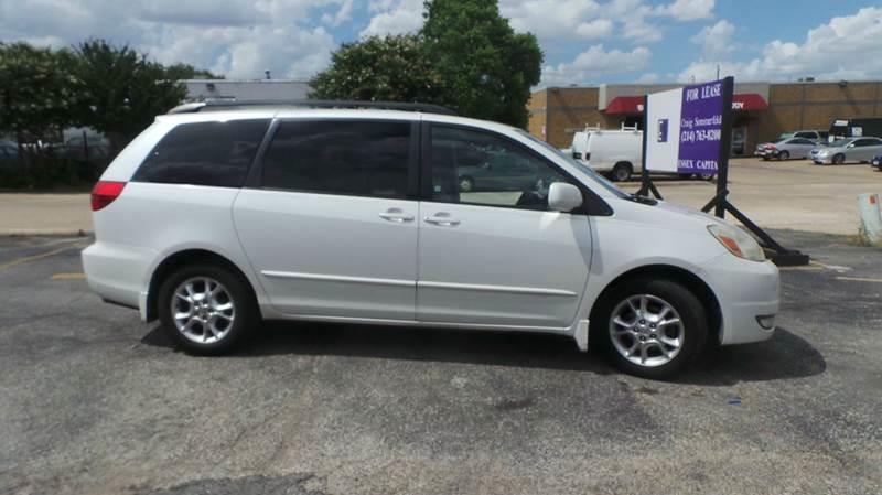 2005 Toyota Sienna for sale at Bad Credit Call Fadi in Dallas TX