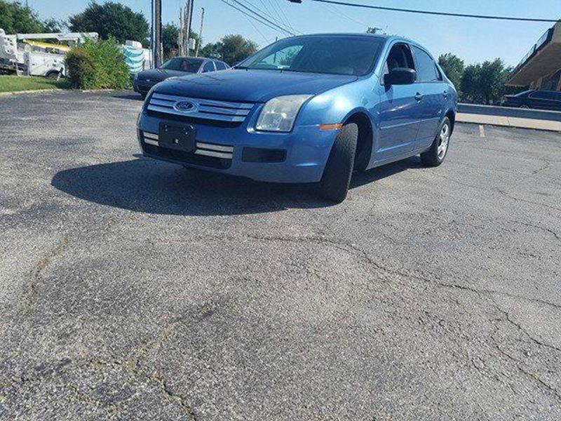 2009 Ford Fusion S's photo