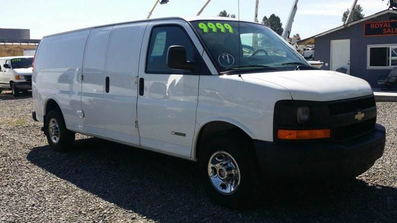 2006 Chevrolet Express Cargo for sale at Royal Auto Sales, LLC in Algona WA
