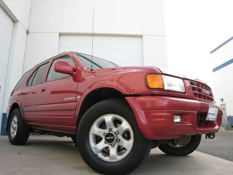 1998 Isuzu Rodeo for sale at Chantilly Auto Sales in Chantilly VA