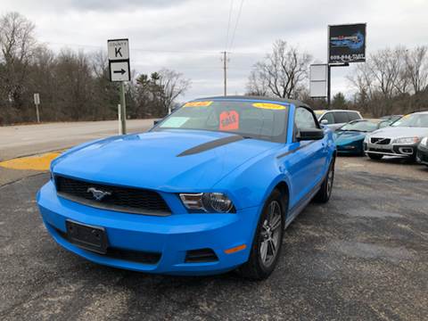 2010 Ford Mustang for sale at Hwy 13 Motors in Wisconsin Dells WI