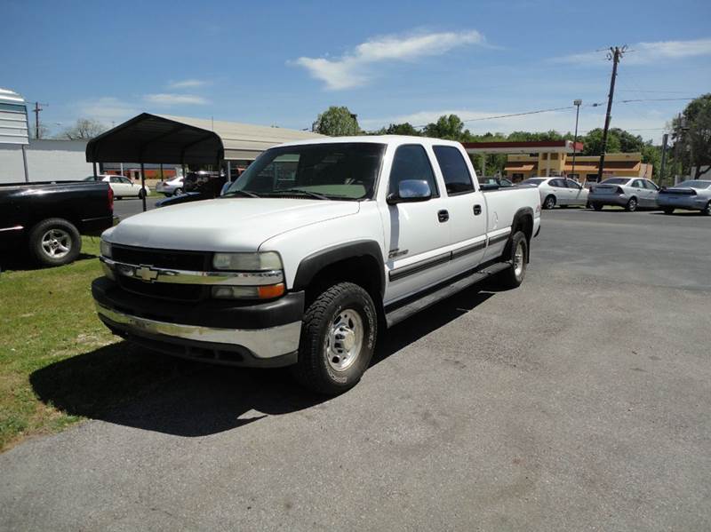 2002 Chevrolet Silverado 2500HD for sale at Preferred Auto Sales in Whitehouse TX