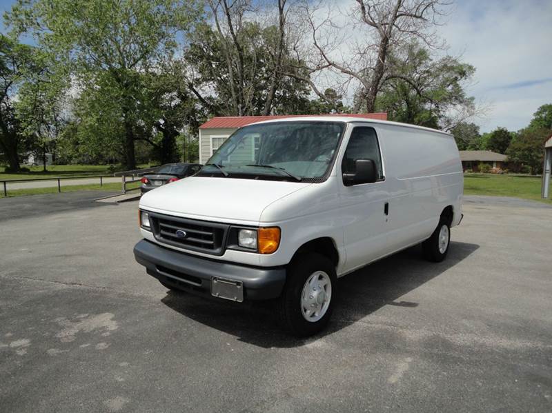 2007 Ford E-Series Cargo for sale at Preferred Auto Sales in Tyler TX