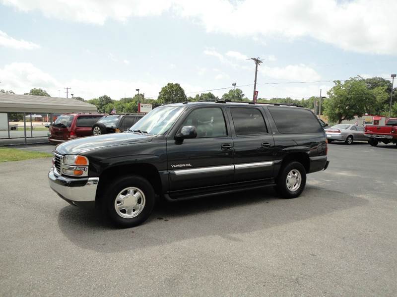 2003 GMC Yukon XL for sale at Preferred Auto Sales in Tyler TX