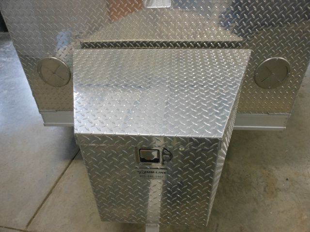 2014 Alum-Line dog trailer