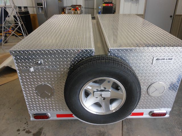 2014 Alum-Line dog trailer