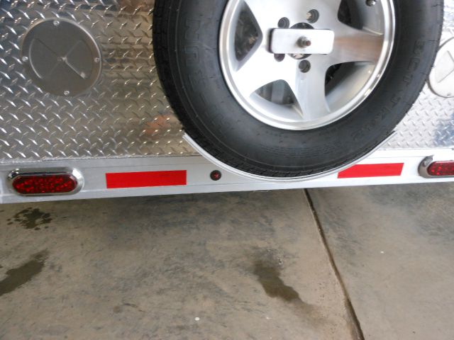 2014 Alum-Line dog trailer