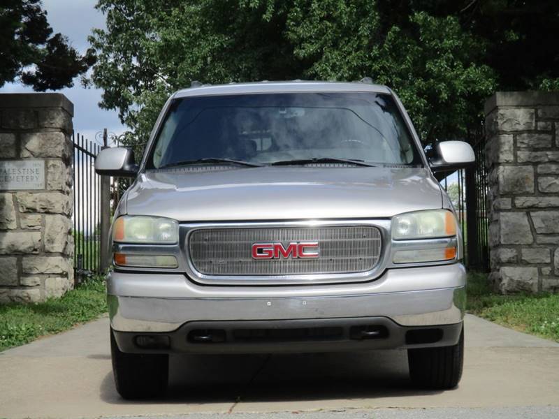 2004 GMC Yukon SLT