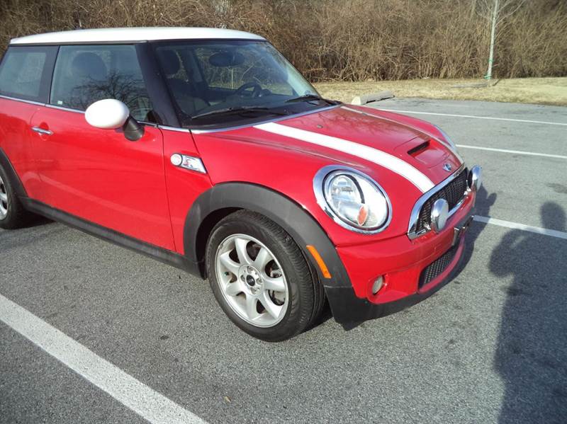 2007 MINI Cooper for sale at CARDEPOT AUTO SALES LLC in Hyattsville MD