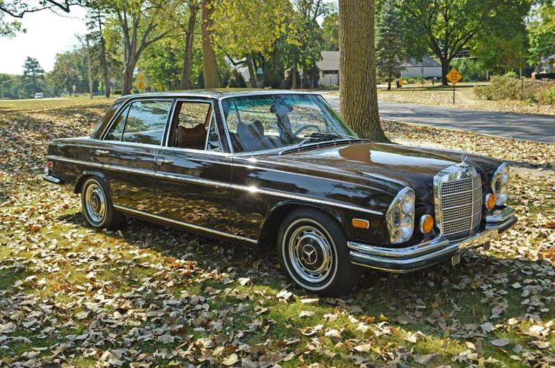 1972 Mercedes-Benz 280-Class for sale at Park Ward Motors Museum in Crystal Lake IL