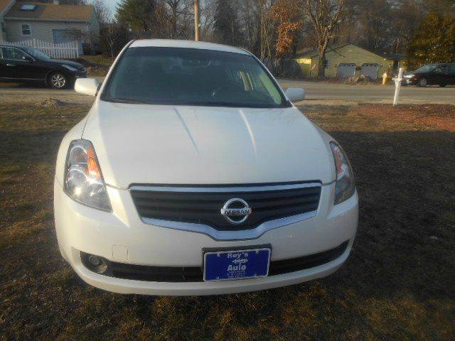 2008 Nissan Altima for sale at Roys Auto Sales & Service in Hudson NH