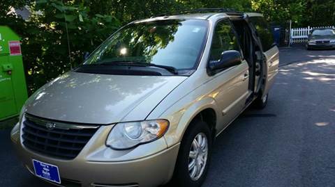 2007 Chrysler Town and Country for sale at Roys Auto Sales & Service in Hudson NH