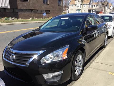 2013 Nissan Altima for sale at New Park Avenue Auto Inc in Hartford CT