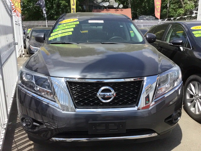 2014 Nissan Pathfinder for sale at New Park Avenue Auto Inc in Hartford CT