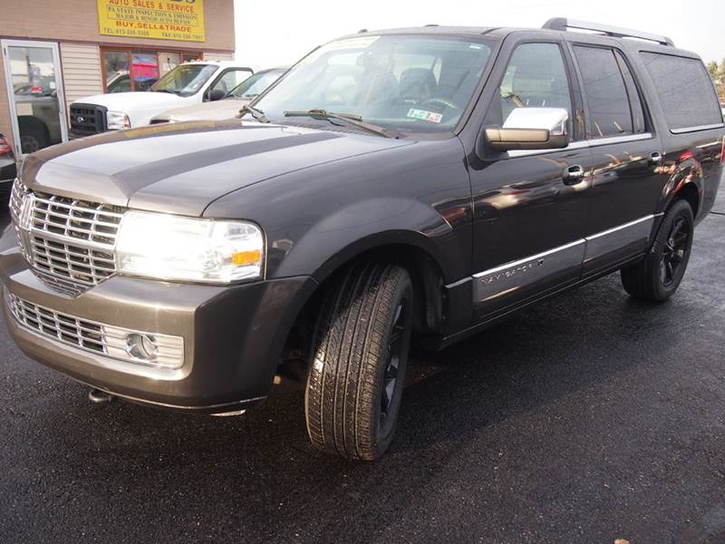 2007 Lincoln Navigator L for sale at JACOBS AUTO SALES AND SERVICE in Whitehall PA