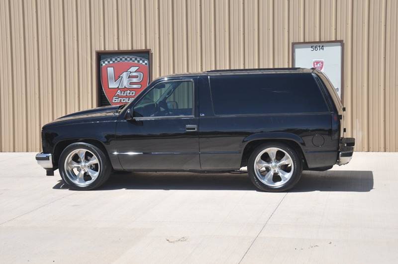 1996 Chevrolet Tahoe Ls 2dr Suv In Lubbock Tx V12 Auto Group