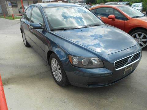 2005 Volvo S40 for sale at CARDEPOT in Fort Worth TX