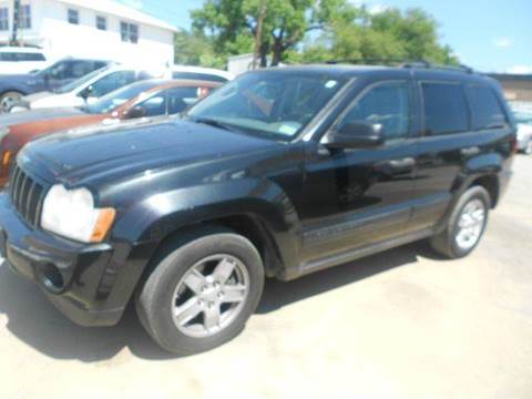 2005 Jeep Grand Cherokee for sale at CARDEPOT in Fort Worth TX