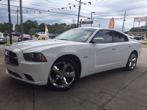 2011 Dodge Charger for sale at SW AUTO LLC in Lafayette LA