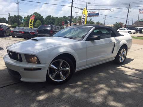 2007 Ford Mustang for sale at SW AUTO LLC in Lafayette LA