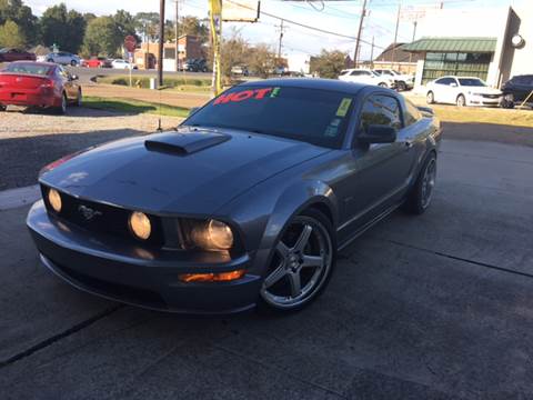 2007 Ford Mustang for sale at SW AUTO LLC in Lafayette LA