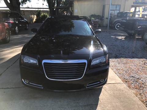 2013 Chrysler 300 for sale at SW AUTO LLC in Lafayette LA