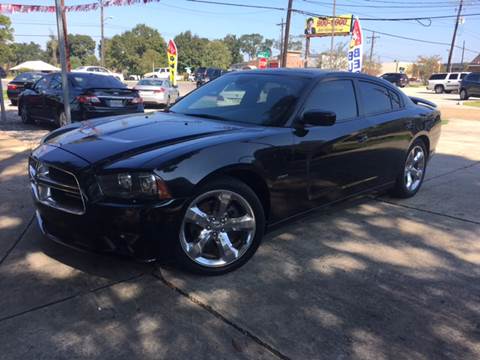 2013 Dodge Charger for sale at SW AUTO LLC in Lafayette LA