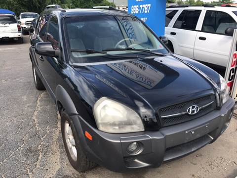 2005 Hyundai Tucson for sale at GEM STATE AUTO in Boise ID