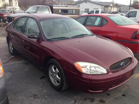 2005 Ford Taurus for sale at GEM STATE AUTO in Boise ID