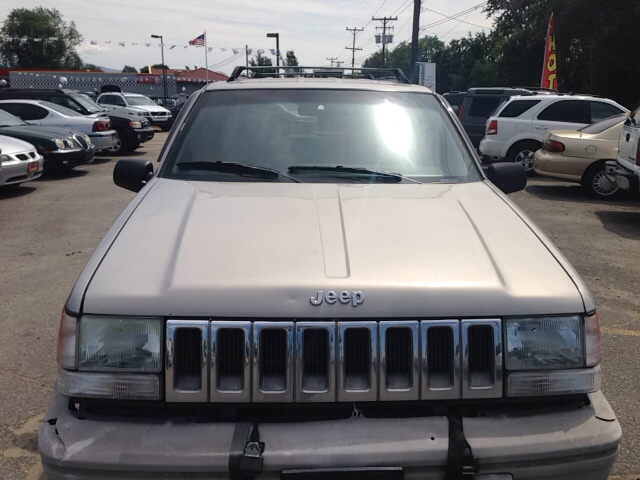 1995 Jeep Grand Cherokee for sale at GEM STATE AUTO in Boise ID