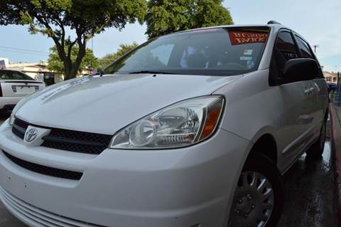 2004 Toyota Sienna for sale at E-Auto Groups in Dallas TX