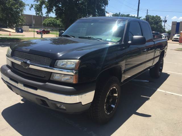 2005 Chevrolet Silverado 1500 for sale at Vitas Car Sales in Dallas TX