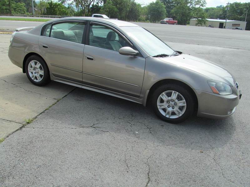 2006 Nissan Altima for sale at HarrogateAuto.com in Harrogate TN