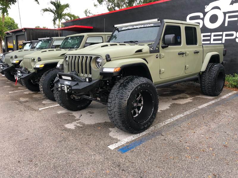 2020 Jeep Gladiator 4x4 Overland 4dr Crew Cab 5.0 Ft. Sb In Fort 