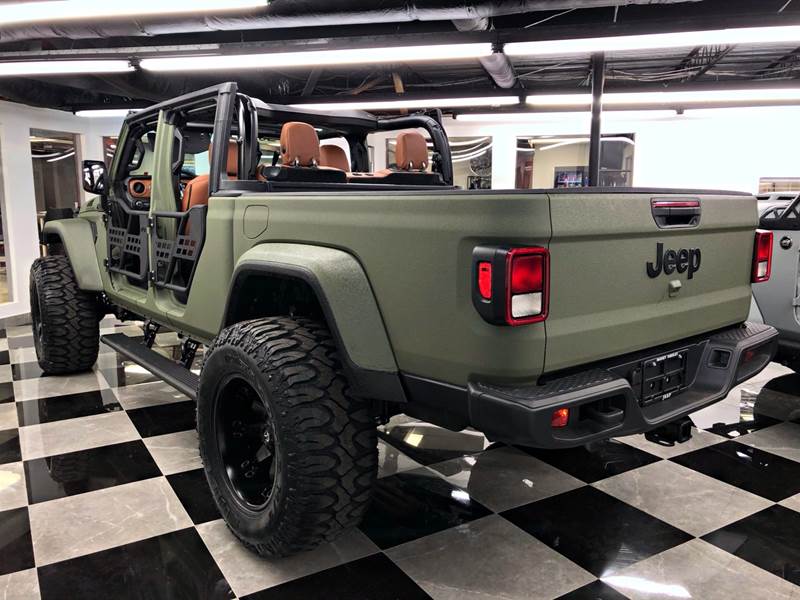 2020 Jeep Gladiator 4x4 Sport S 4dr Crew Cab 5 0 Ft Sb In Fort