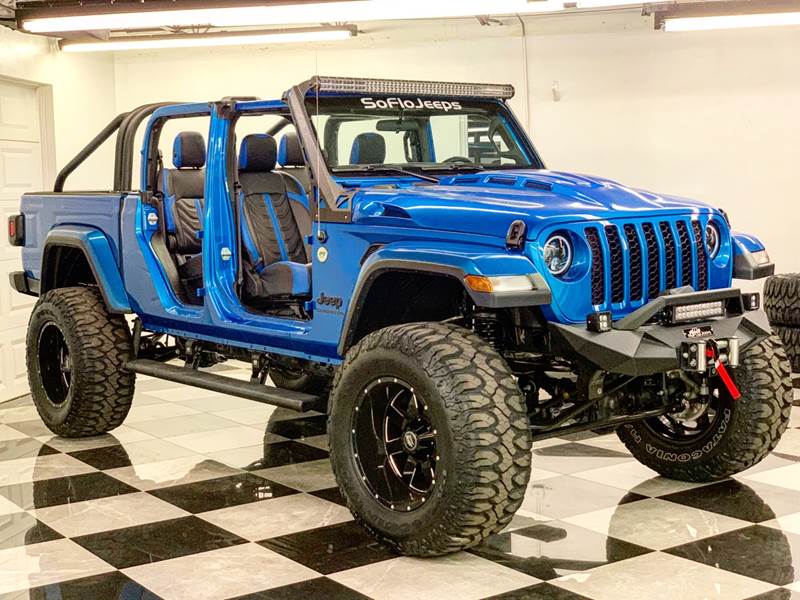 2020 Jeep Gladiator 4x4 Sport S 4dr Crew Cab 5.0 ft. SB In Fort