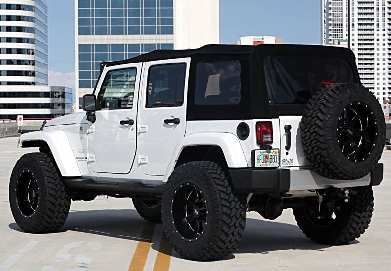 2015 Jeep Wrangler Unlimited 4x4 Sahara 4dr SUV In Fort ...