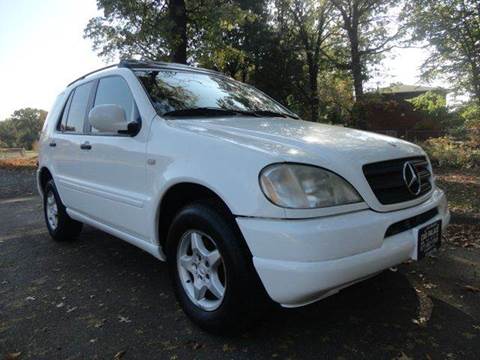 2001 Mercedes-Benz M-Class for sale at Car Palace in Elizabeth NJ