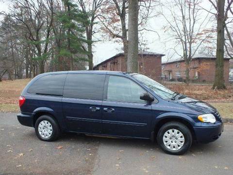 2005 Chrysler Town and Country for sale at Car Palace in Elizabeth NJ