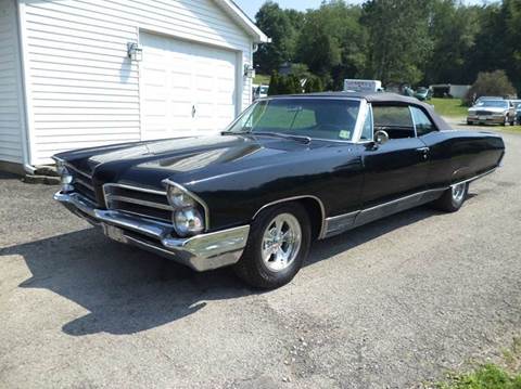 1965 Pontiac Bonneville for sale at STARRY'S AUTO SALES in New Alexandria PA