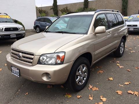 2006 Toyota Highlander for sale at C. H. Auto Sales in Citrus Heights CA