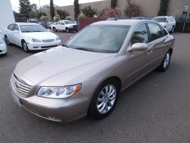 2007 Hyundai Azera for sale at C. H. Auto Sales in Citrus Heights CA