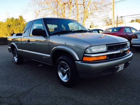 2001 Chevrolet S-10 for sale at C. H. Auto Sales in Citrus Heights CA