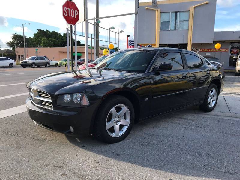 2010 Dodge Charger for sale at Global Auto Sales USA in Miami FL