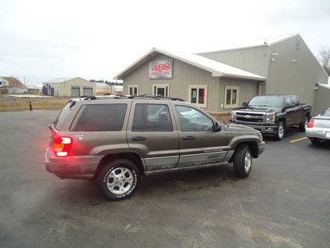 1999 Jeep Grand Cherokee for sale at Xtreme Auto Inc. in Hermantown MN