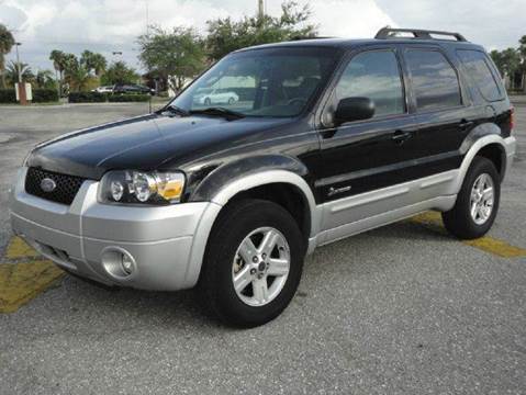 2007 Ford Escape Hybrid for sale at Navigli USA Inc in Fort Myers FL