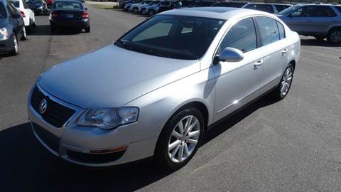 2006 Volkswagen Passat for sale at Driven Pre-Owned in Lenoir NC