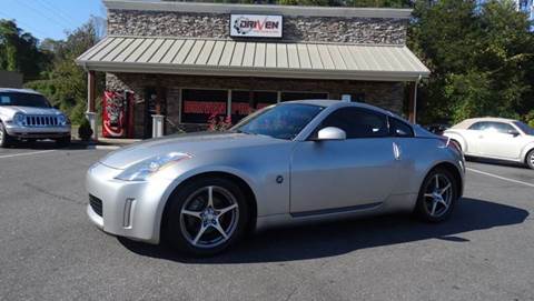 2004 Nissan 350Z for sale at Driven Pre-Owned in Lenoir NC